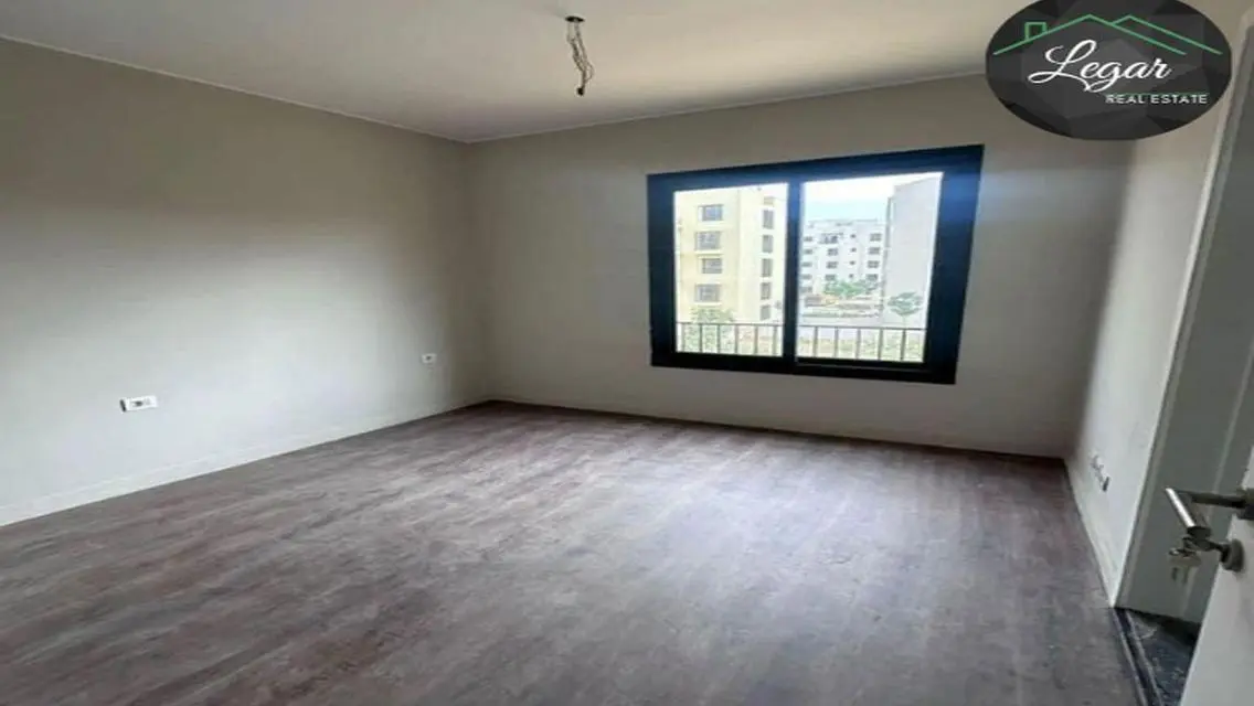 For sale in O West, an apartment of 170 m,