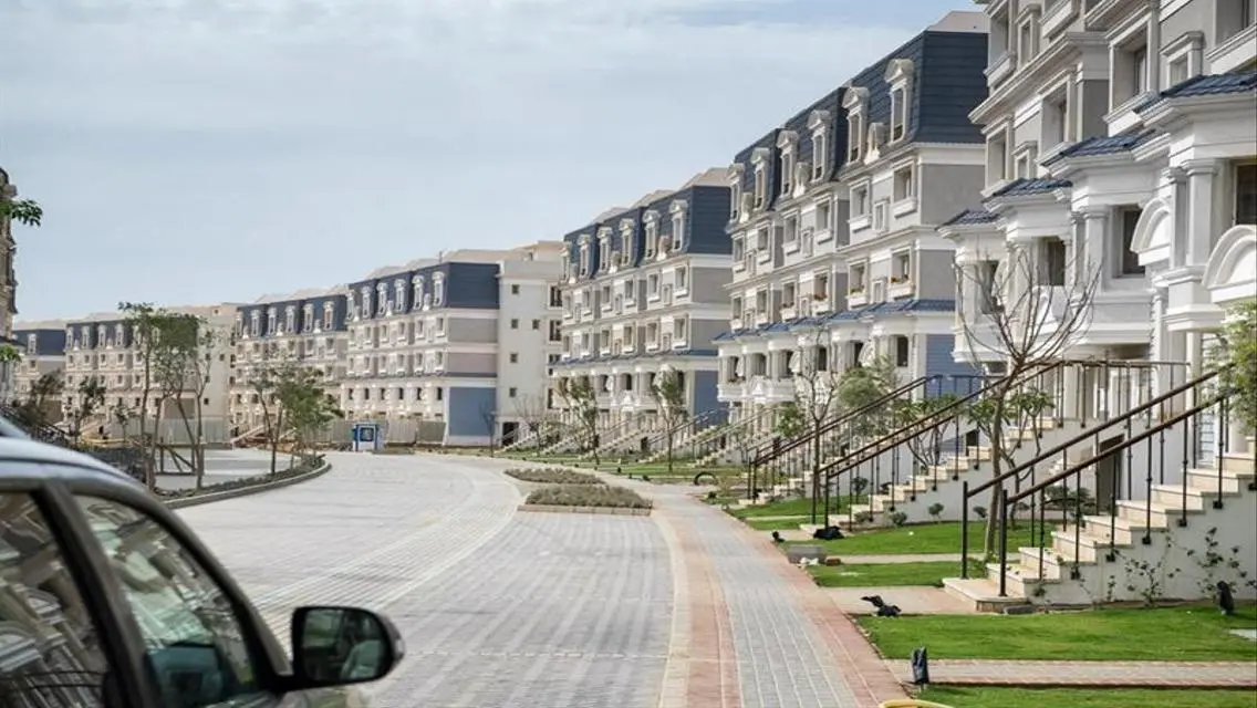 Penthouse for sale at Mountain view hyde park 166M