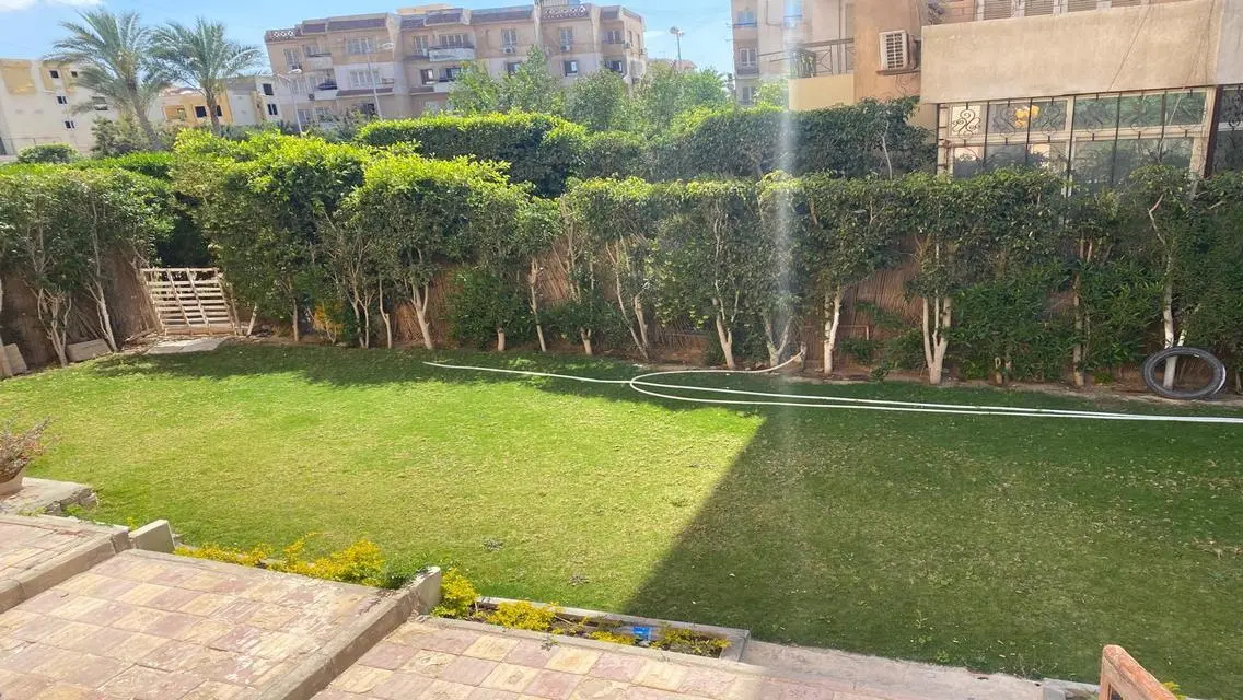 شقة مفروشة للايجار في الحي المتميز كمبوند