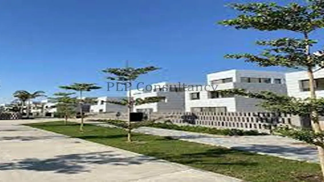 Twin house villa for sale in Al Burouj Al Shorouk