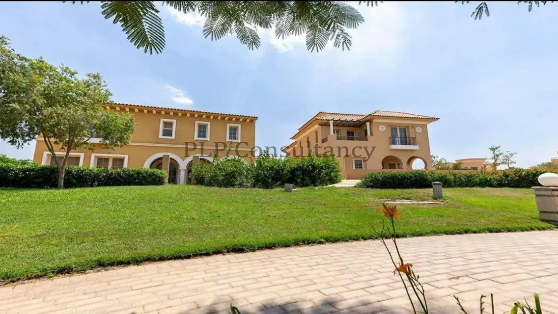 Townhouse for sale in Hyde Park below market price