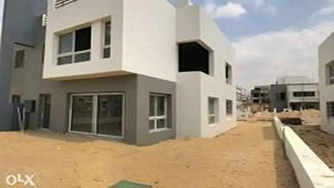Twin house for sale at hyde park Landscape view