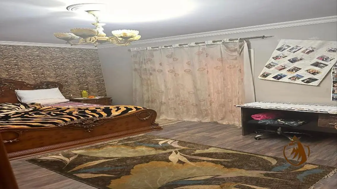 للبيـع 300 م بالـرحـاب 2 موقـع مميـز جنـب الخدمـات