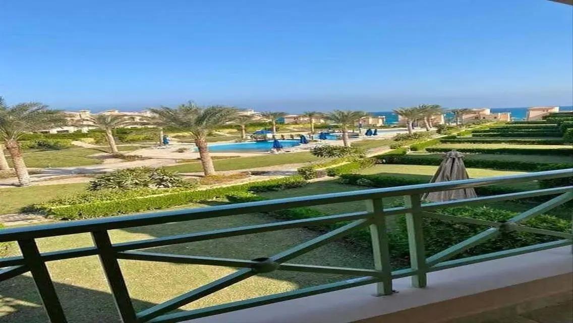 منزل فخم للبيع في منطقة راقية