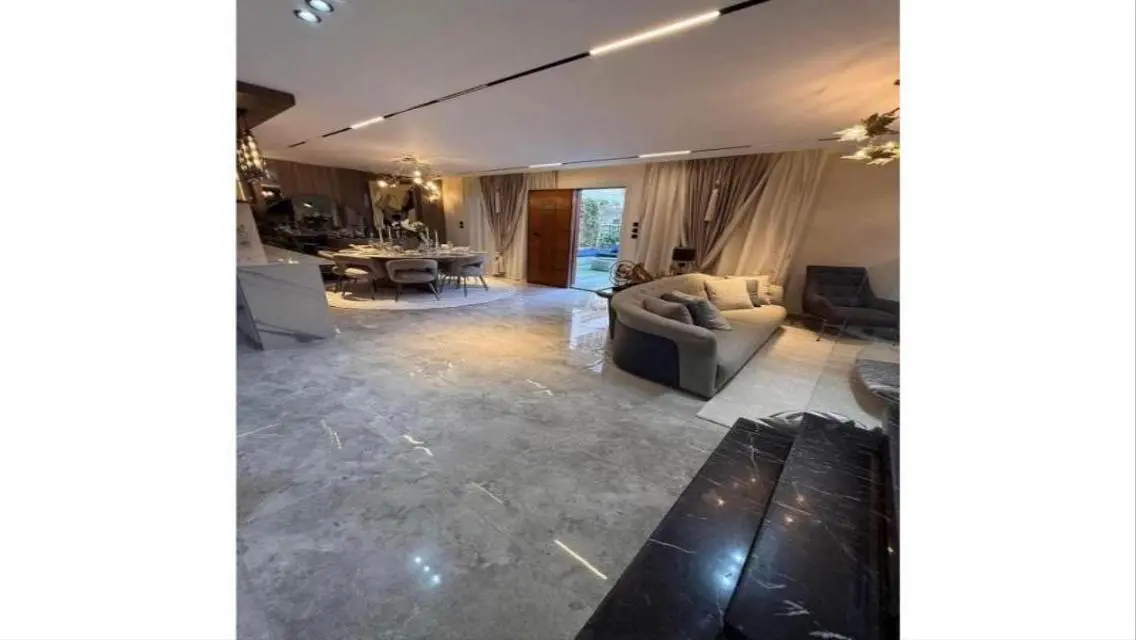fully finished with AC&#39;S and kitchen d.p 2.500.000