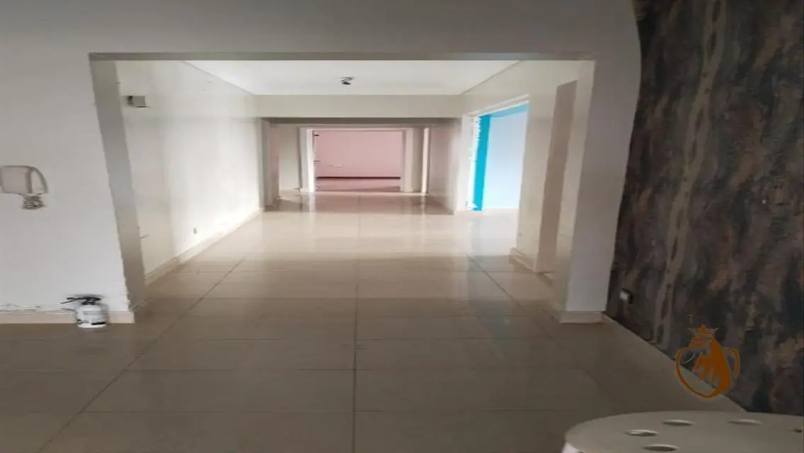 للبيــع 300 م بالــرحــاب 2 مـوقـــع ممـيــز جـدا