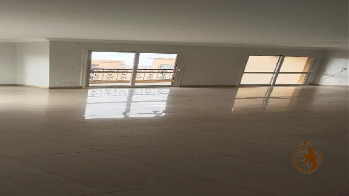للبيــع 300 م بالــرحــاب 2 مـوقـــع ممـيــز جـدا