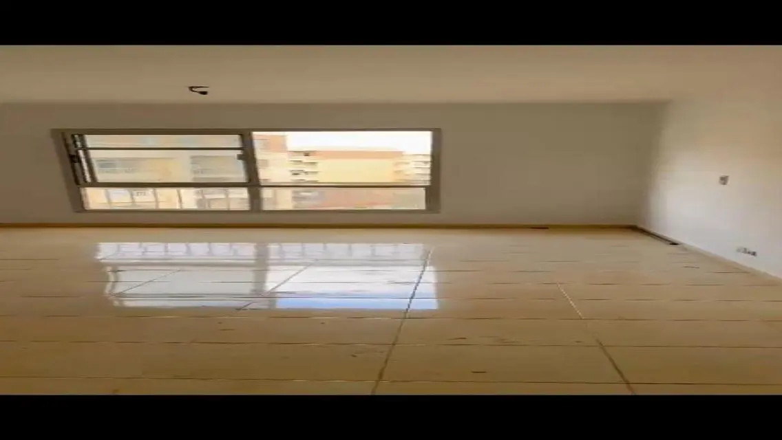 شقه للايجار مدينتي بالقرب من الخدمات والكرفت زون