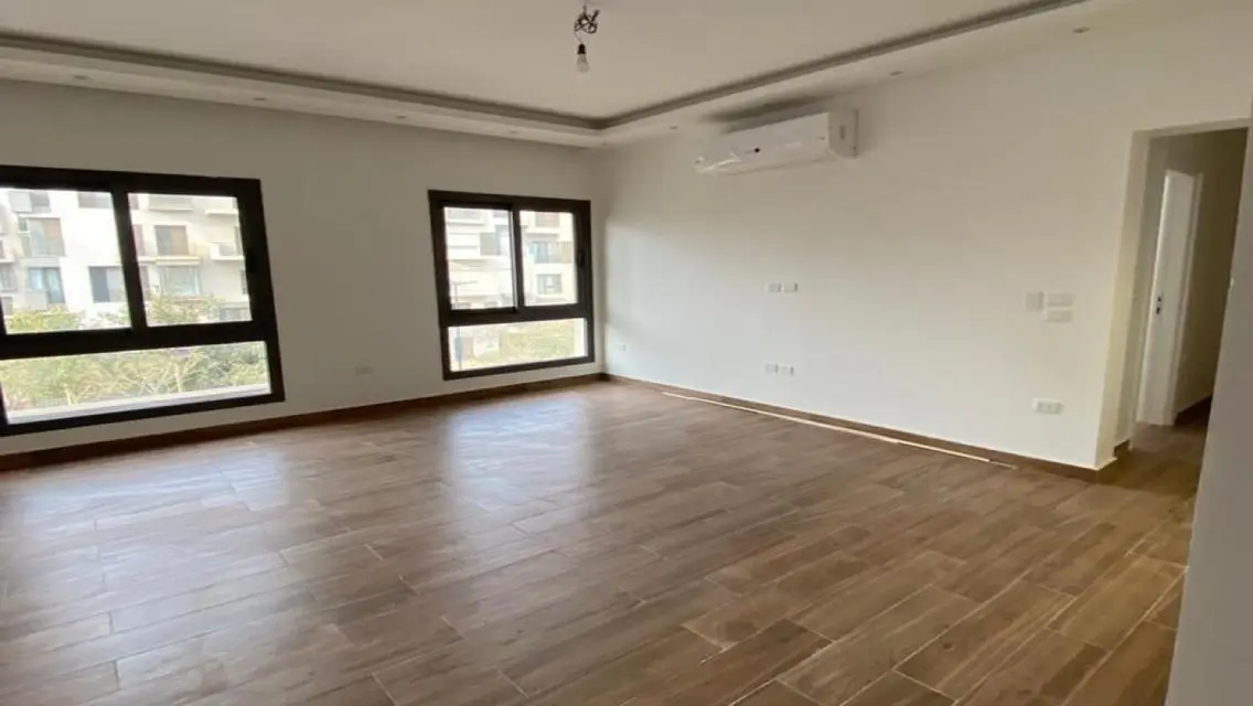 Semi furnished apartment for rent in Eastown 