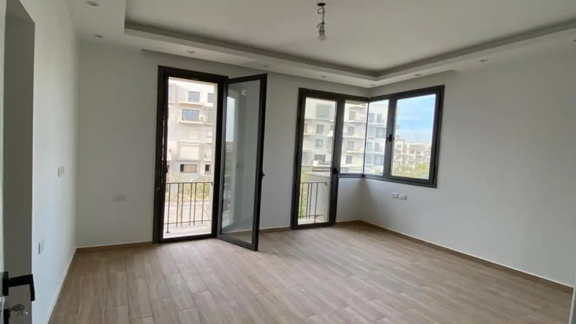 Semi furnished apartment for rent in Eastown 