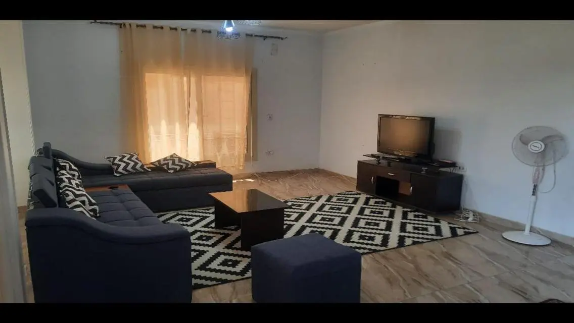 Apartment for rent fully furnished South Investors