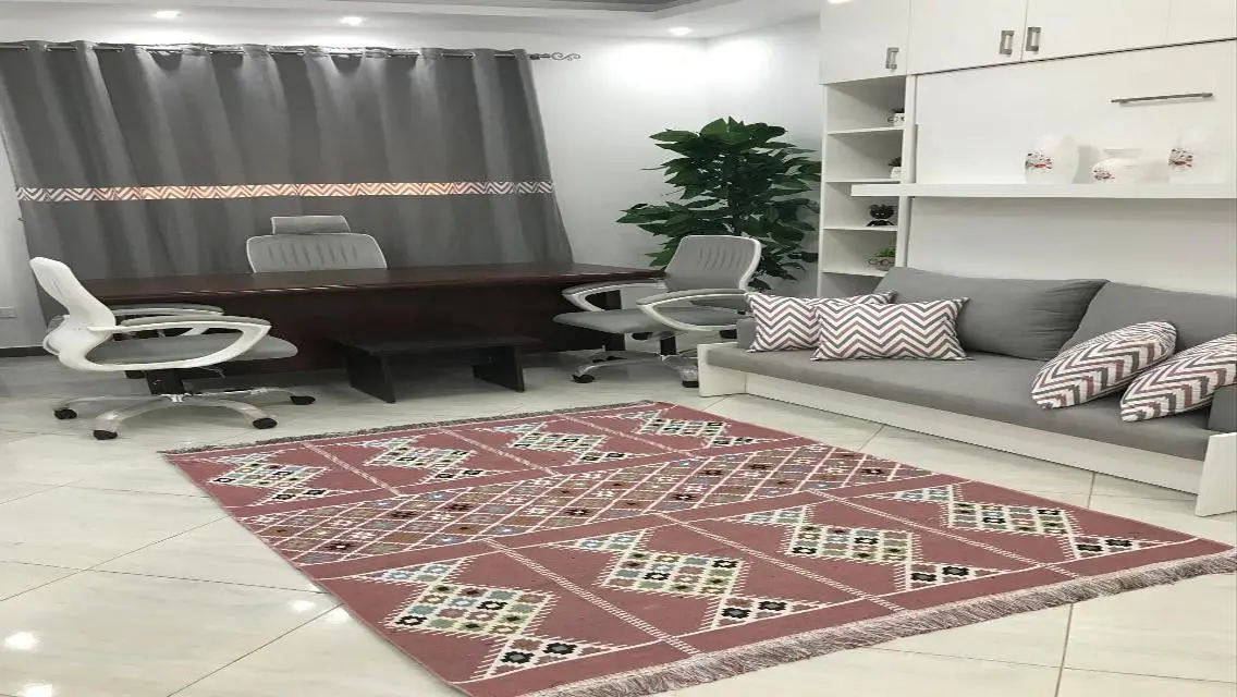 شقه فاخره للأيجار فرش فندقي  بجنوب الأكاديمية ج