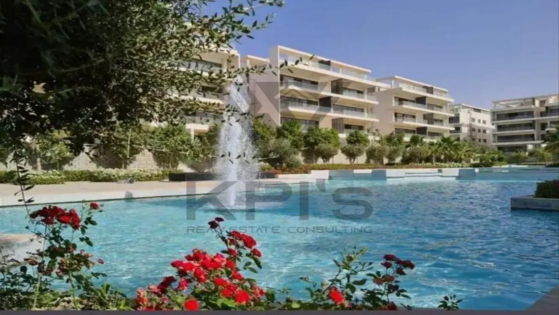 Resale Apartment 181M in best location in LakeView