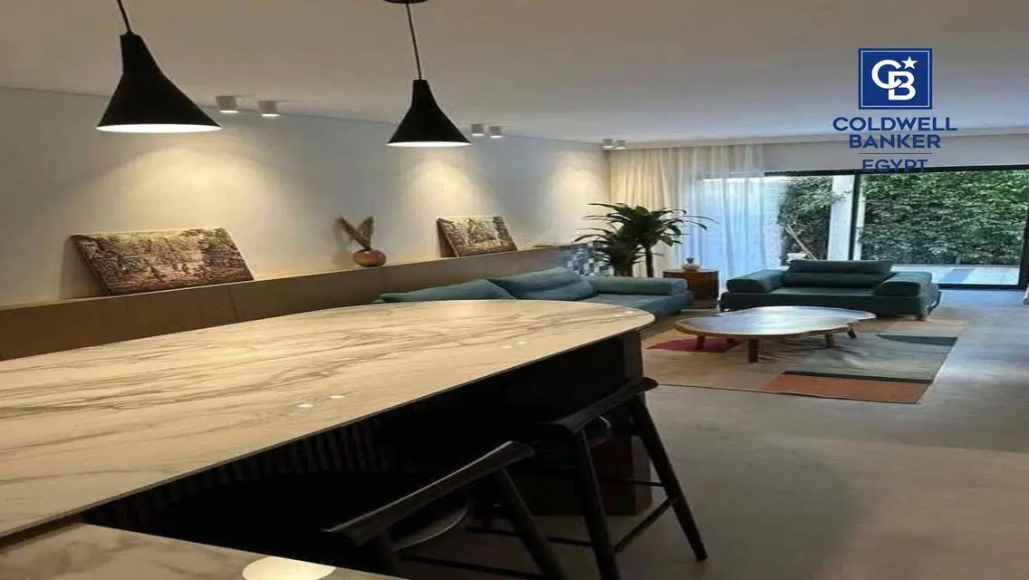 penthouse /  finished with AC’S / ‏prime location