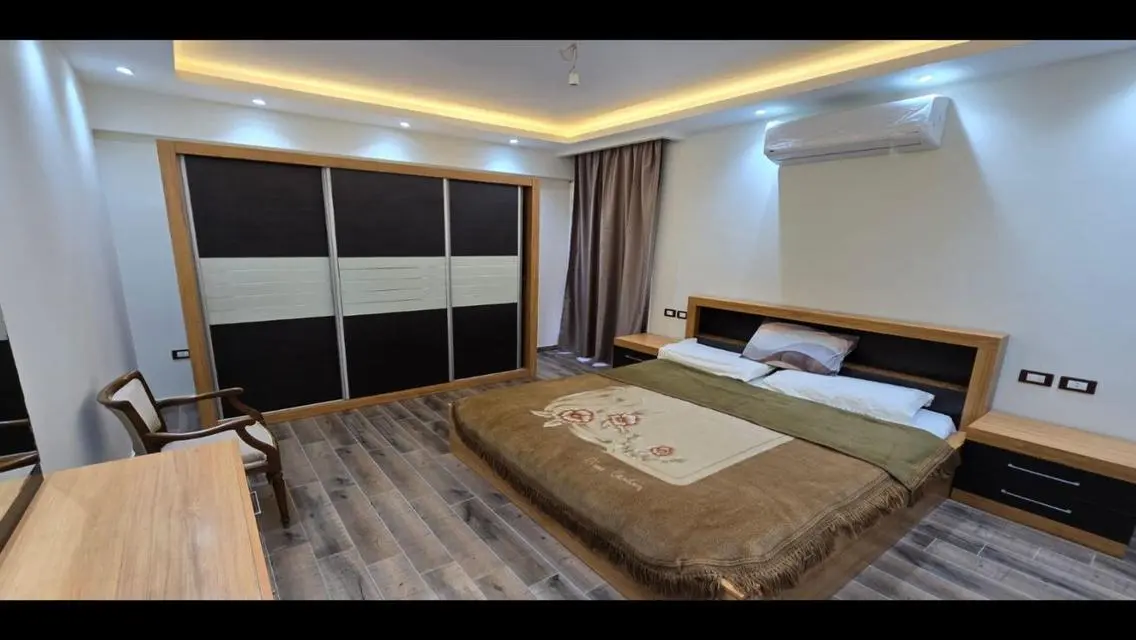 Apartment rent furnished Mountain View  I City