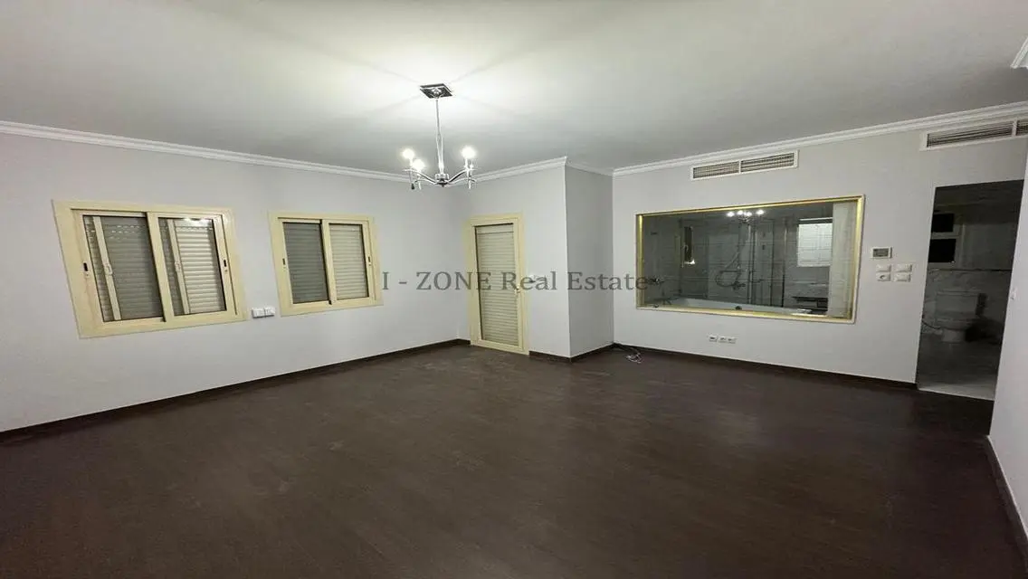 Standalone villa for rent in Mivida Compound,