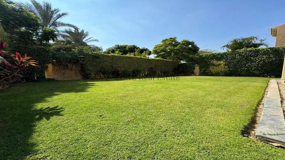 Standalone villa for rent in Mivida Compound,