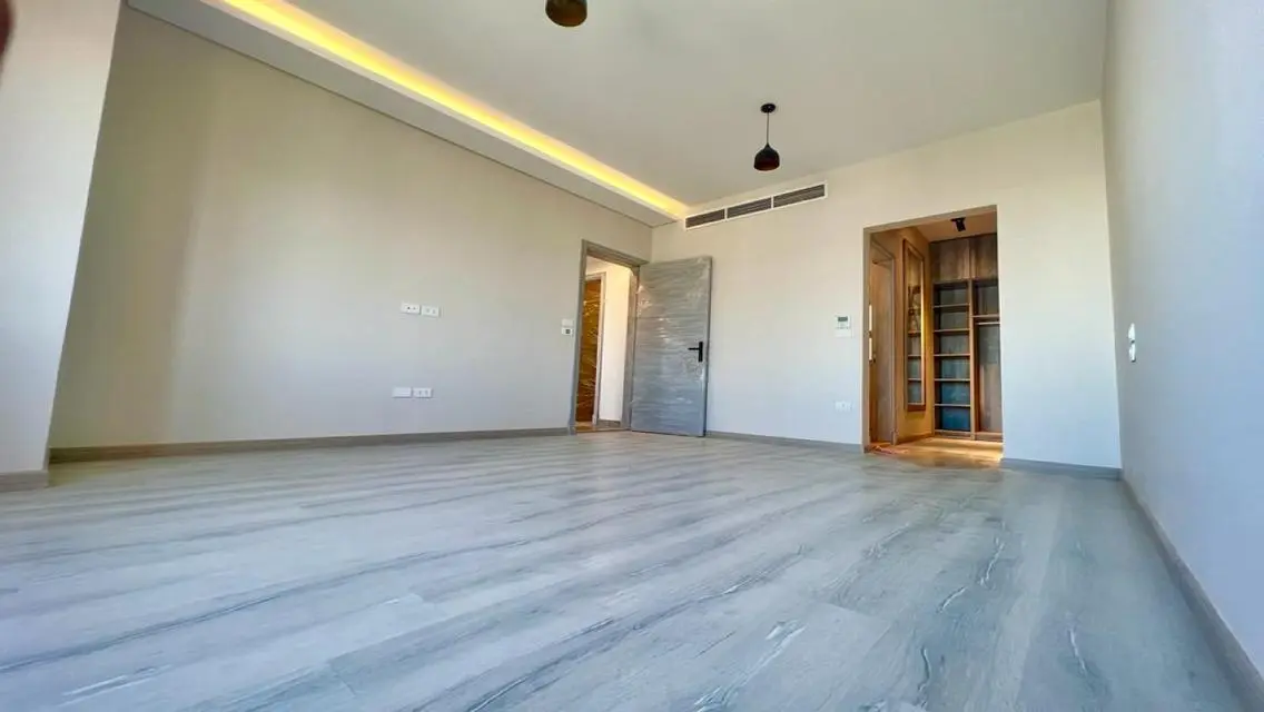 Semi furnished apartment for rent in Eastown Sodic