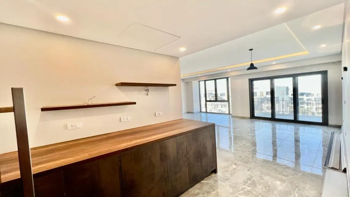 Semi furnished apartment for rent in Eastown Sodic