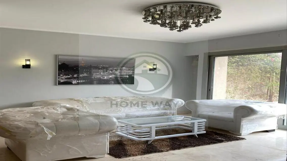 furnished apartment with private garden first use