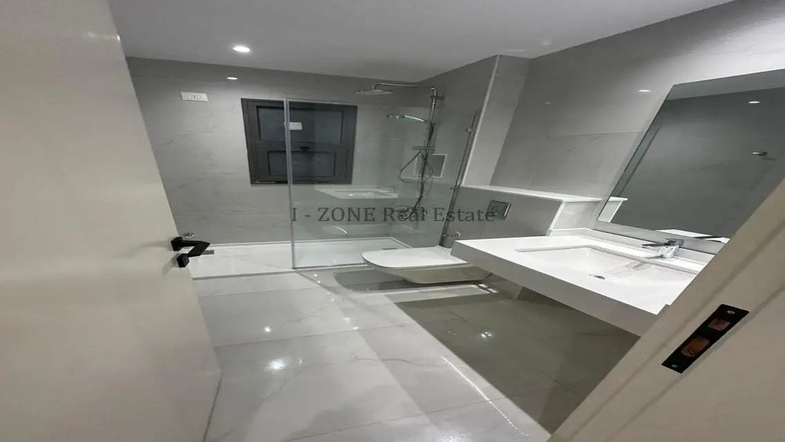 Super Lux Apartment First Residence for Rent