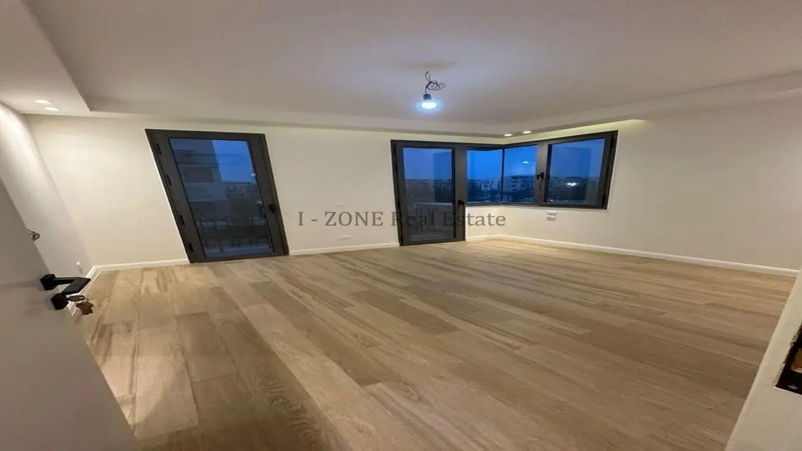 Super Lux Apartment First Residence for Rent