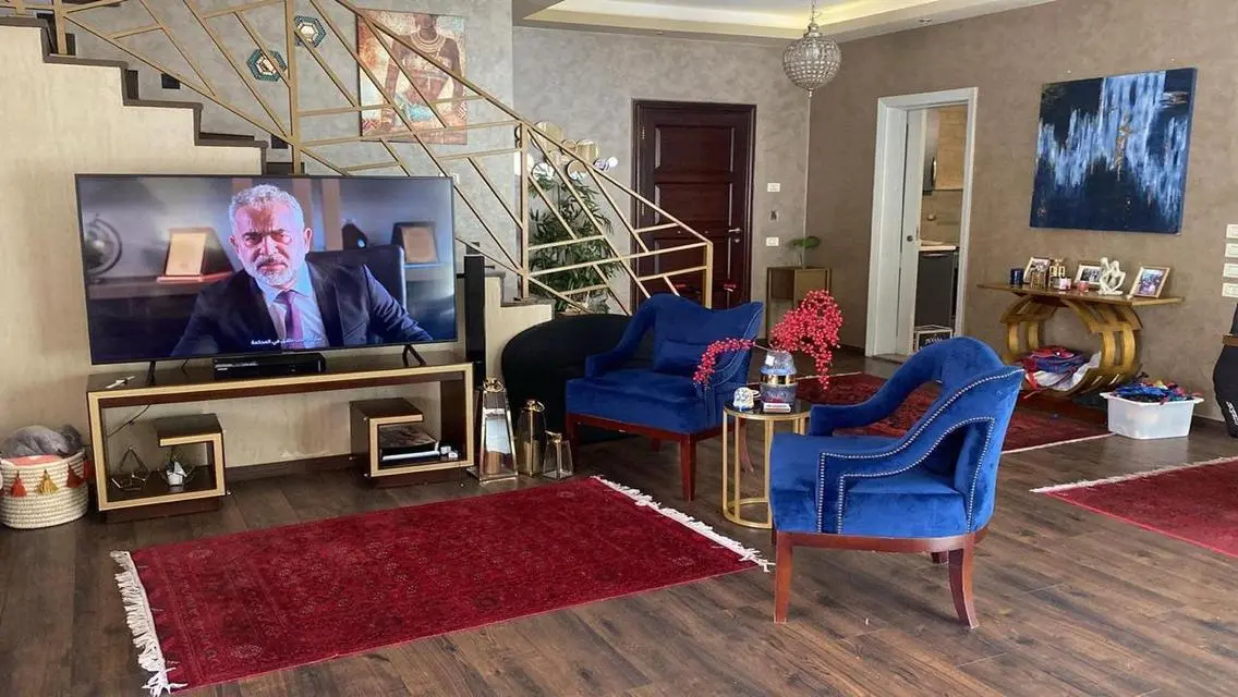 Ground duplex for sale in casa beverly hills