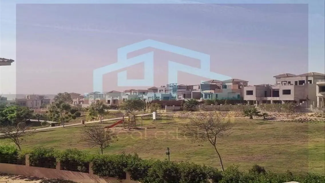 Villa for sale Golf Extension Palm H semi-finished