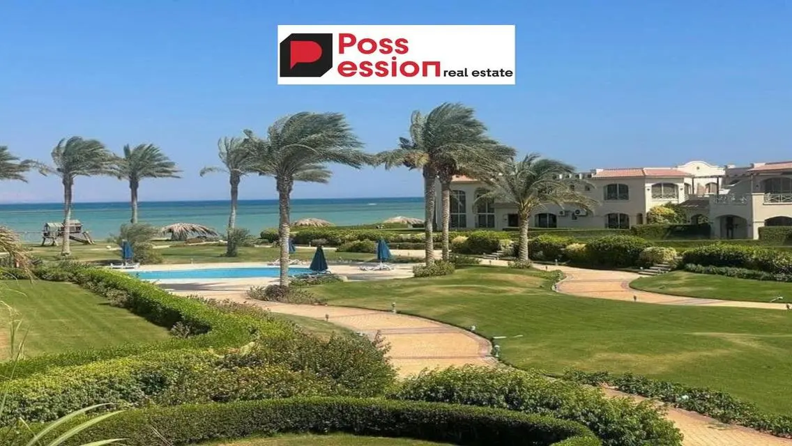 شاليه للبيع بقريه لافيستا6 بالعين السخنه 10% مقدم