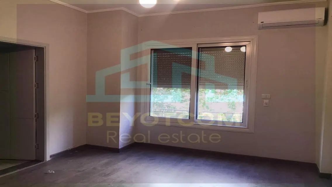 Ground floor apartment with  garden for rent