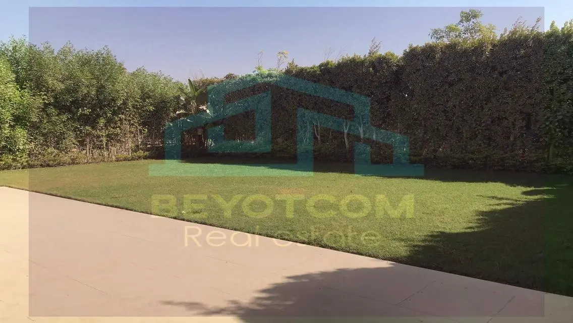Ground floor apartment with  garden for rent