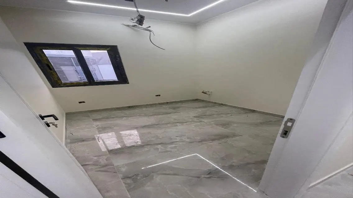 عيادة طبية للإيجار في مدينتي - 6 غرف
