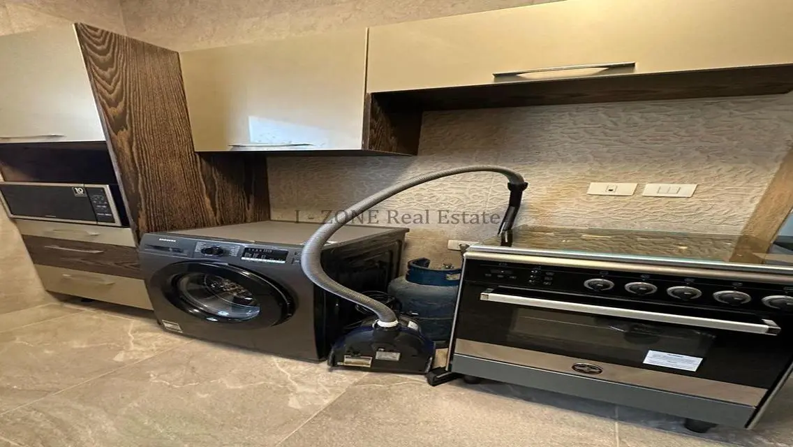 Modern furnished apartment with garden for rent,