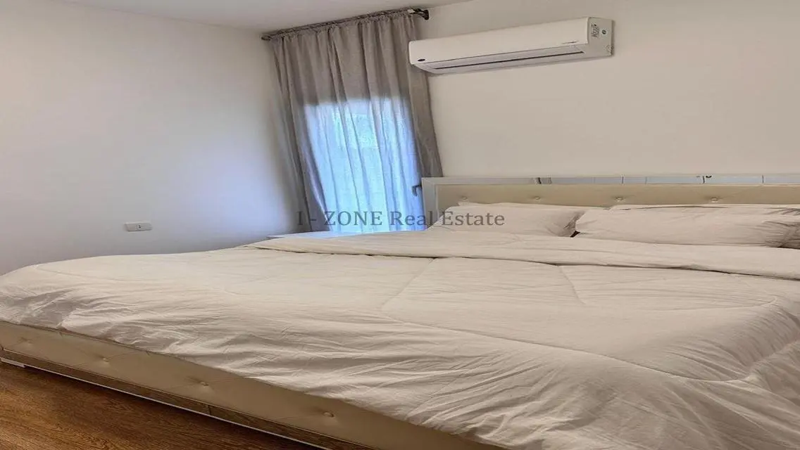 Modern furnished apartment with garden for rent,