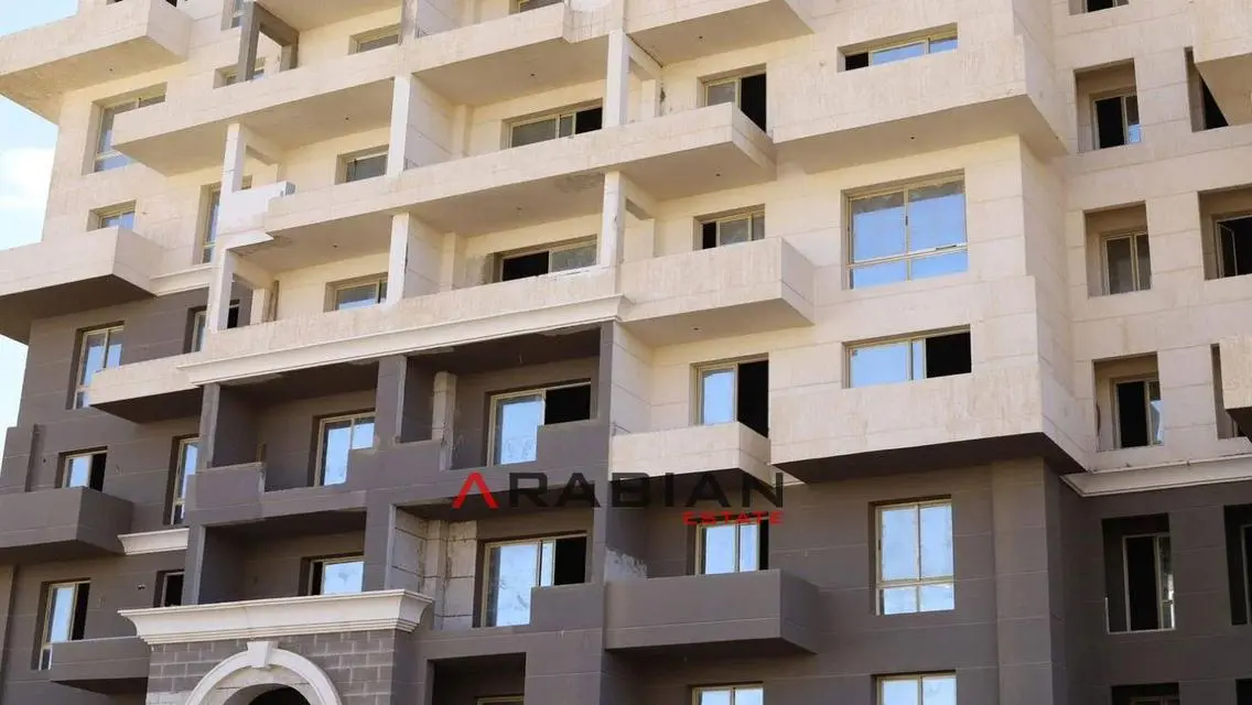 own apt open view 145m dp 300k inst 10y