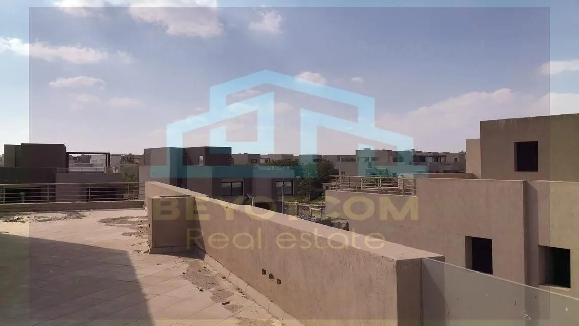 توين هاوس للبيع تكمله اقساط ذا كراون بالم  هيلز