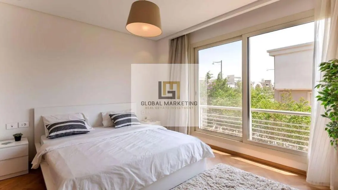 Modern furnished villa of 308m2 for rent in CFC