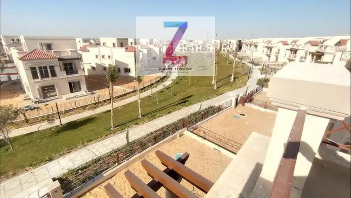Semi-finished villa for sale in Madinaty