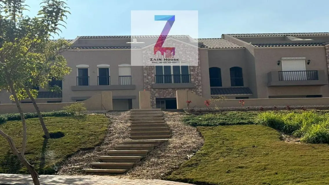 تاون هاوس للبيع فيو لاند اسكيب حمام سباحه مساحه270