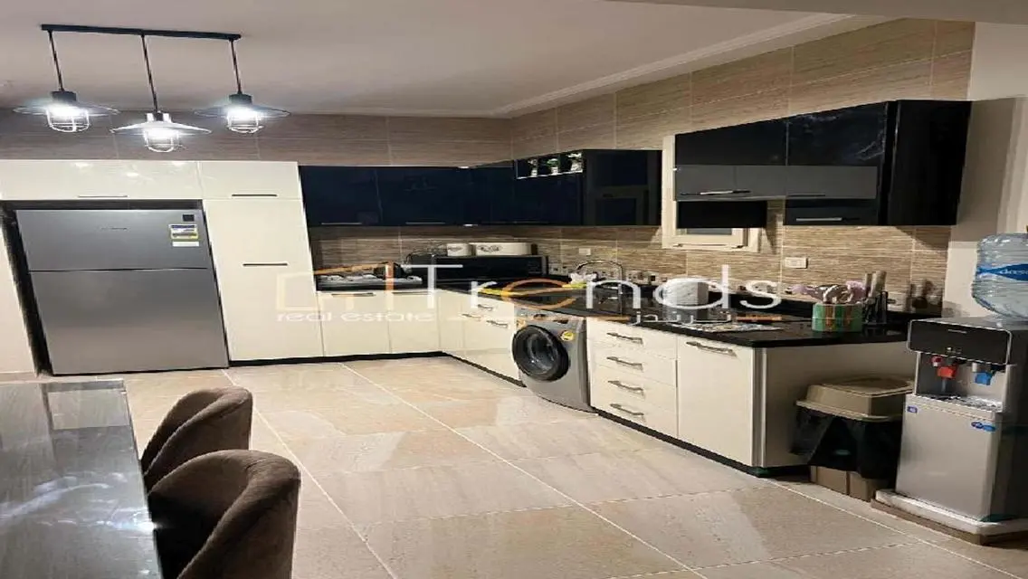 Chalet for Sale La Vista Bay East