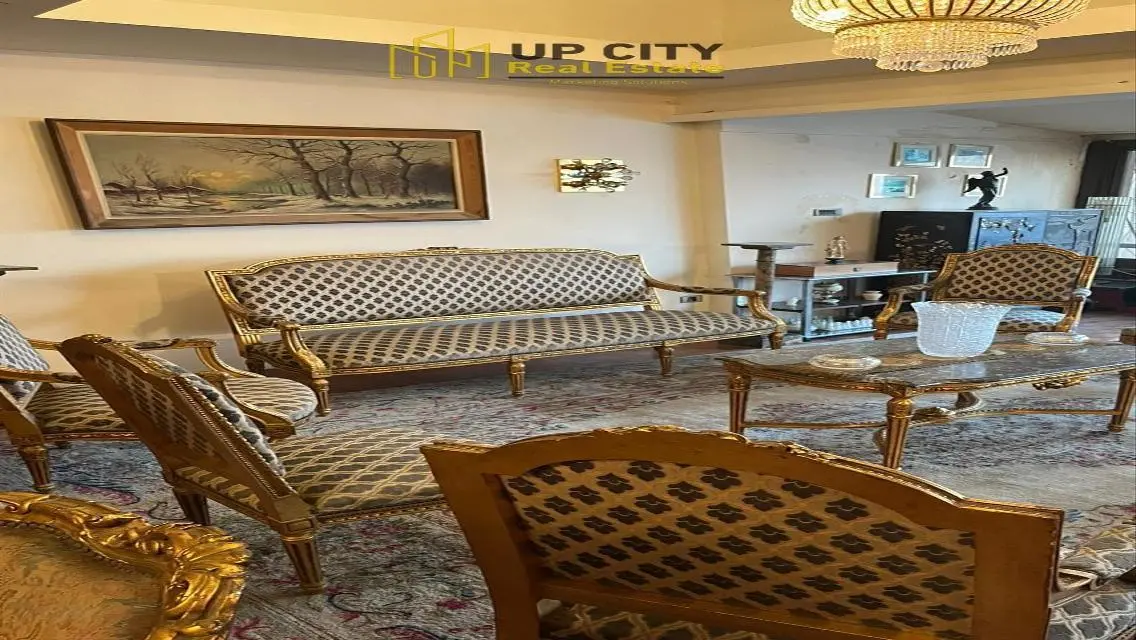 Apartment for sale on the nile 4 famous artist