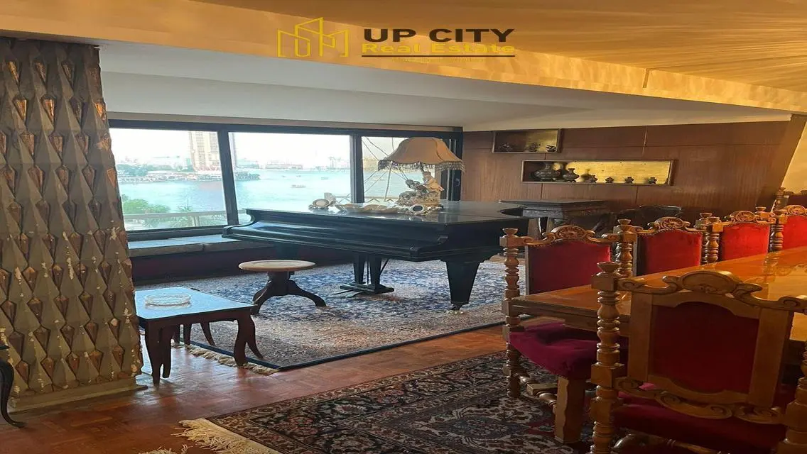 Apartment for sale on the nile 4 famous artist