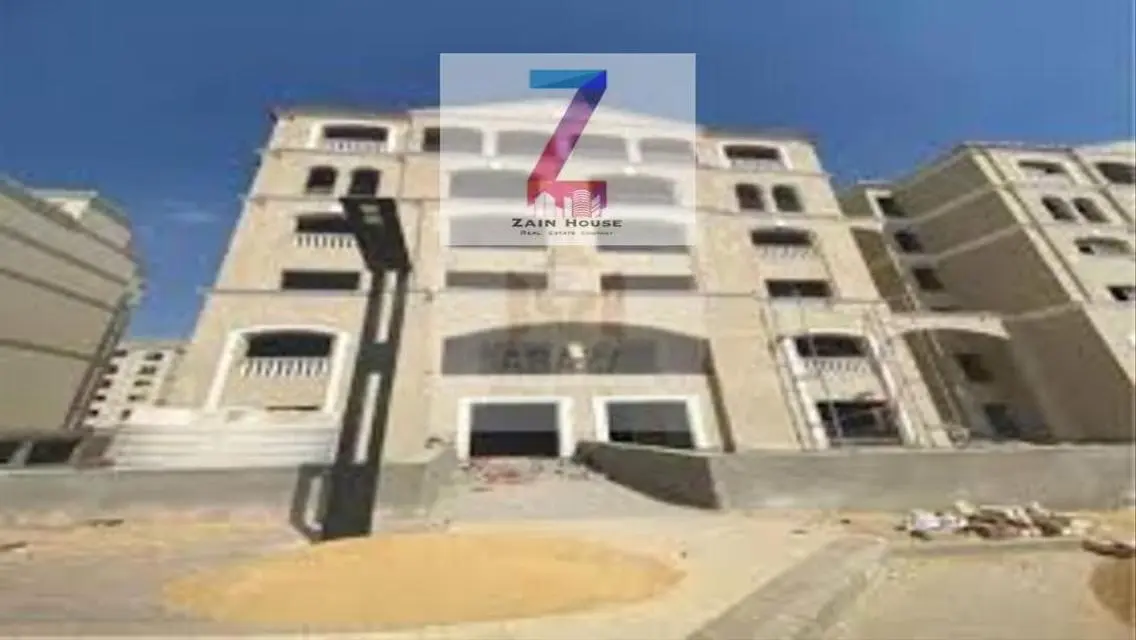 For sale, the lowest price, a duplex in L’Avenir C