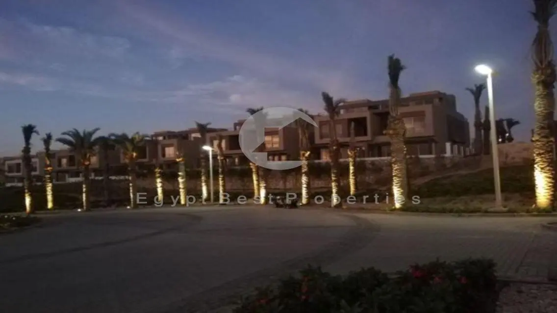 Luxuries Villa With Greenery View 3% D.P @NewCairo