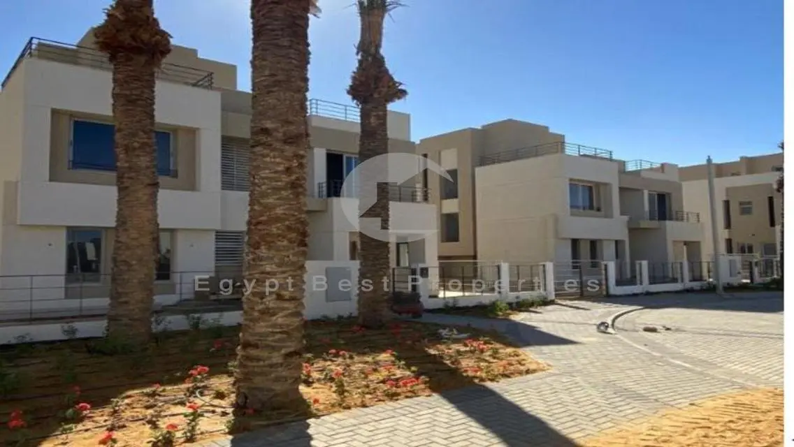 Own Landscape View Villa Prime Location @New Cairo
