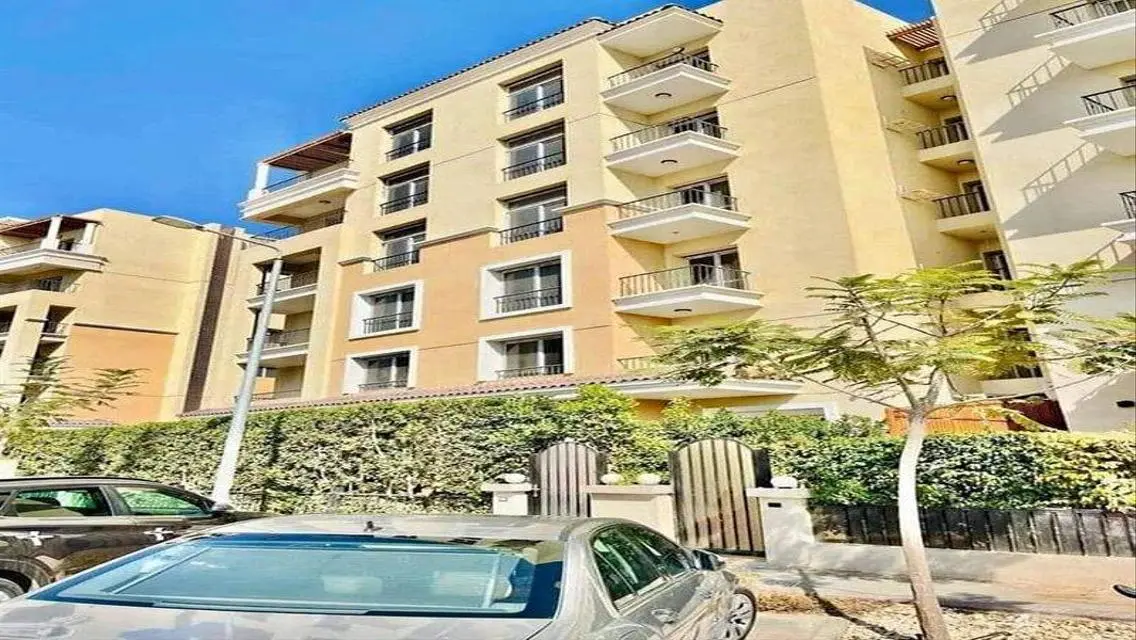 Luxury Apartment with Spacious Amenities in Sarai