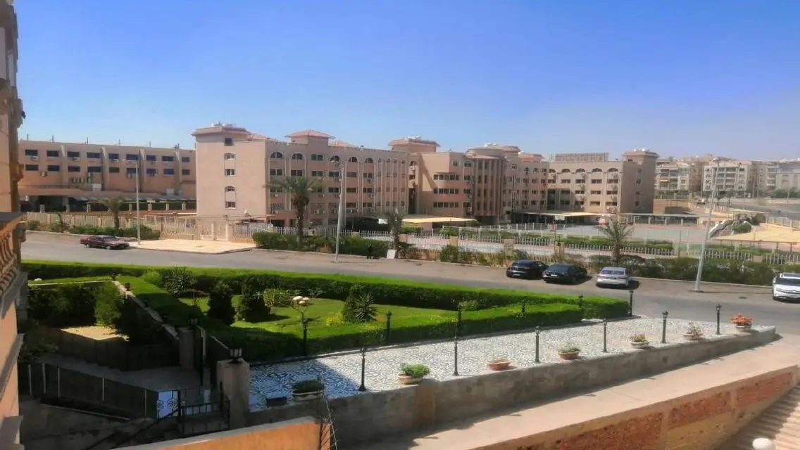 بغرب ارابيلا شقه مفروشه للإيجار