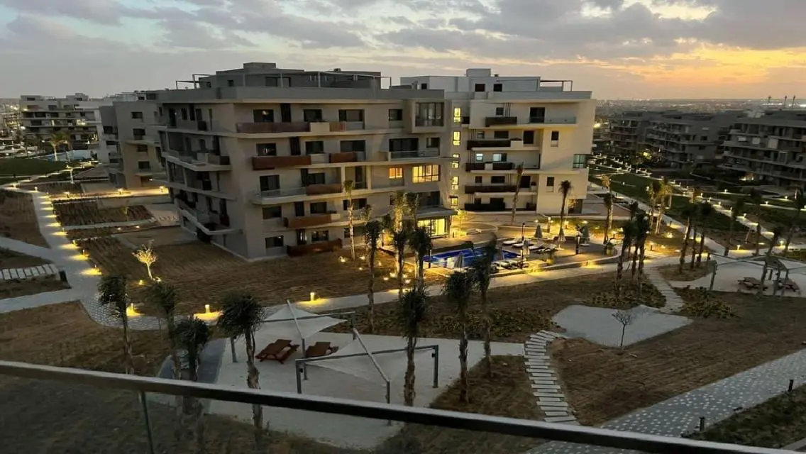 بكمبوند فيليت شفه مفروشه للإيجار
