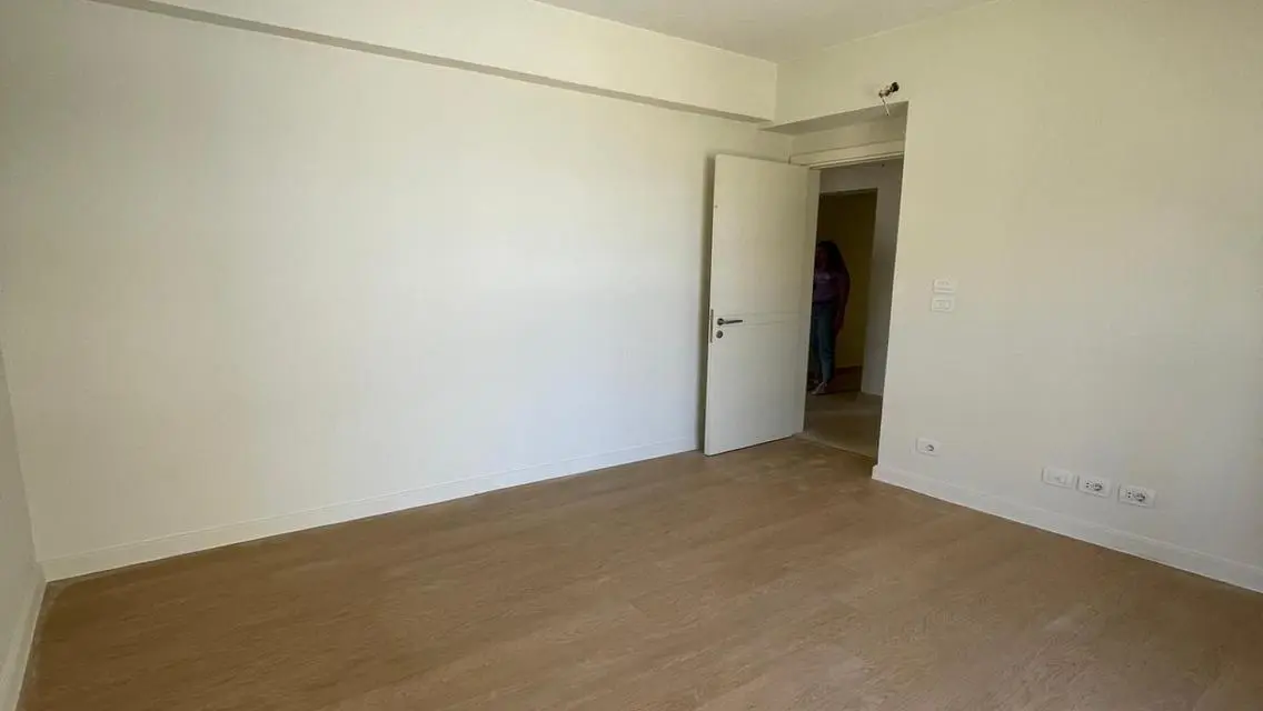 شقة مميزة بإطلالات متعددة الزوايا - اويست