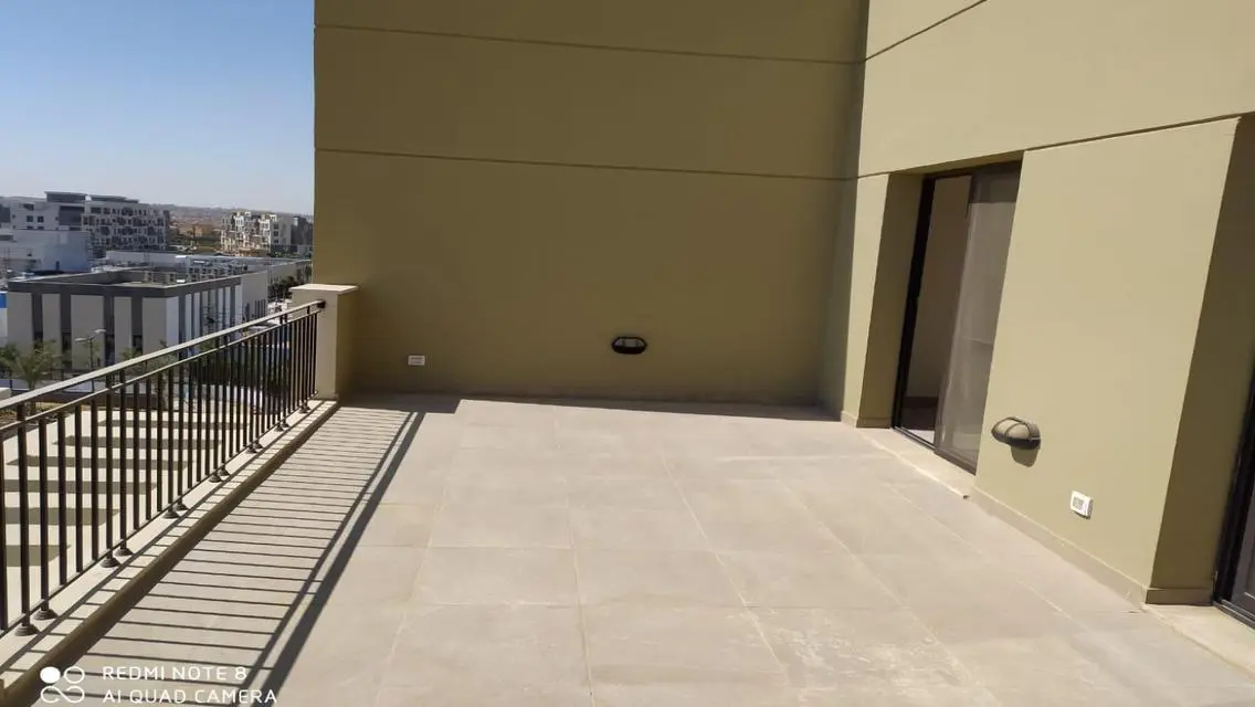 For Rent Penthouse View Main Park AT Eastown Sodic